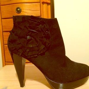 Steve Madden Platform Bootie